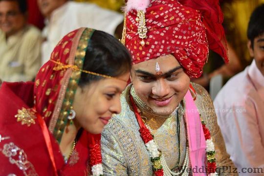 VIdeo Hut Productions Photographers and Videographers weddingplz