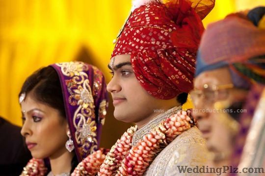 VIdeo Hut Productions Photographers and Videographers weddingplz