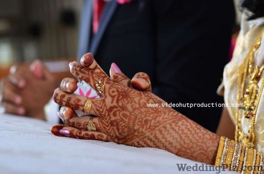 VIdeo Hut Productions Photographers and Videographers weddingplz