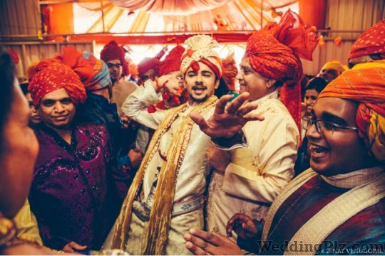 Vinay Venugopal Photography Photographers and Videographers weddingplz