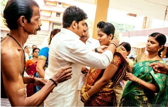 Vinay Venugopal Photography Photographers and Videographers weddingplz