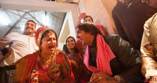 Shaadi Grapher Photographers and Videographers weddingplz