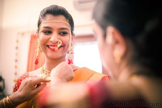 Vivek Krishnan Photography Photographers and Videographers weddingplz