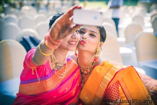 Vivek Krishnan Photography Photographers and Videographers weddingplz