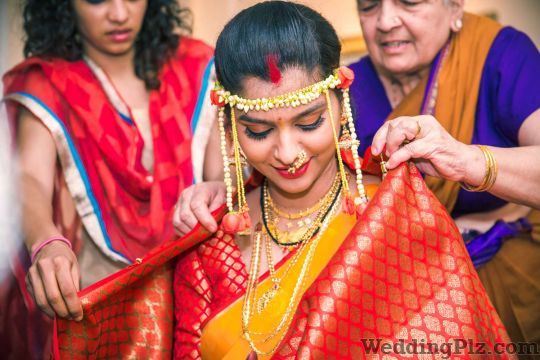 Vivek Krishnan Photography Photographers and Videographers weddingplz