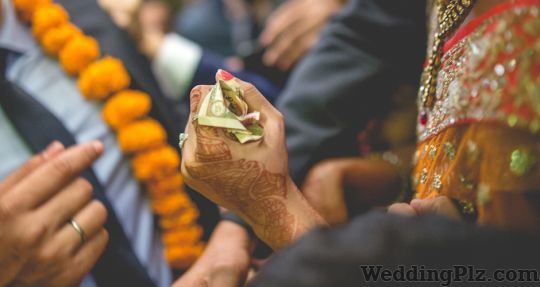 Shaadi Grapher Photographers and Videographers weddingplz