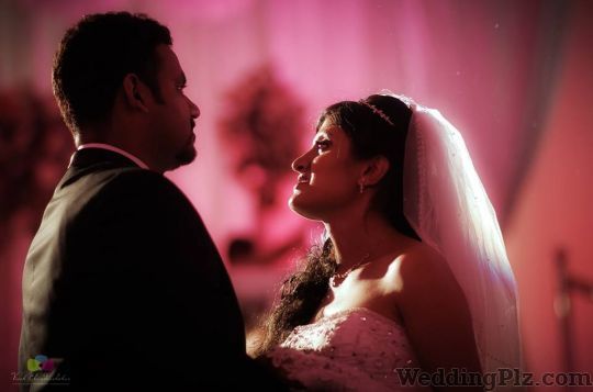 Vivek Photography Photographers and Videographers weddingplz