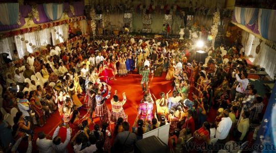 Arun Candid Wedding Photography Photographers and Videographers weddingplz