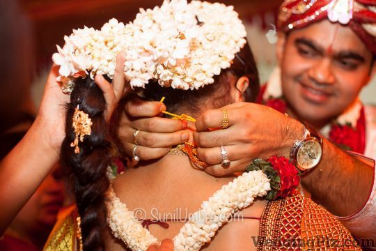 Sunil Umbre Photography Photographers and Videographers weddingplz