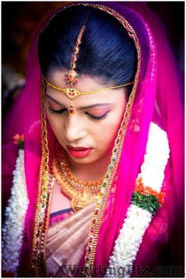 Pixel Freaks Photographers and Videographers weddingplz