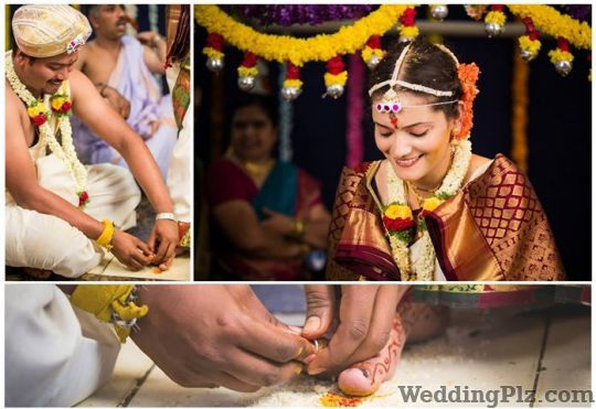 Vish Photography Photographers and Videographers weddingplz
