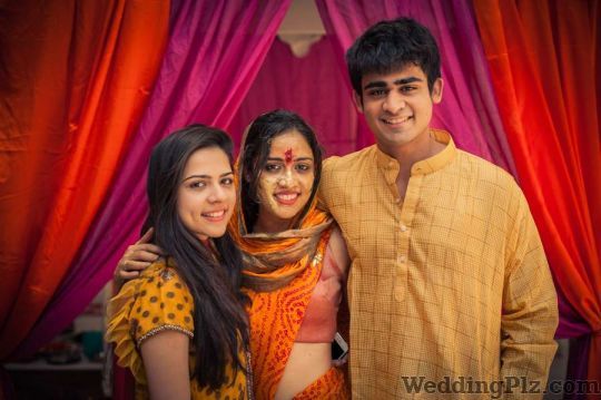 Sunny Pariani Photography Photographers and Videographers weddingplz
