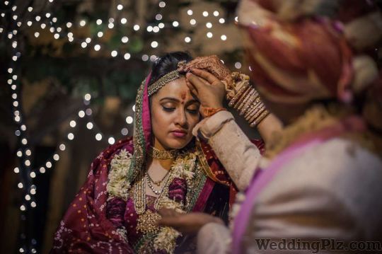 Sunny Pariani Photography Photographers and Videographers weddingplz