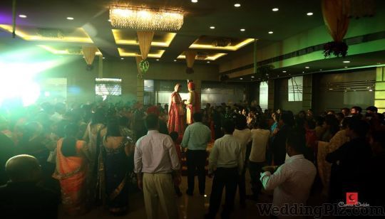 Camera Cholche Photographers and Videographers weddingplz