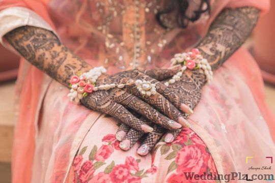 Anupa Shah Photography Photographers and Videographers weddingplz
