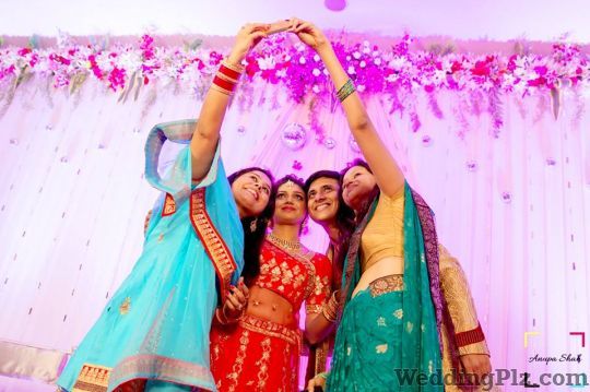 Anupa Shah Photography Photographers and Videographers weddingplz