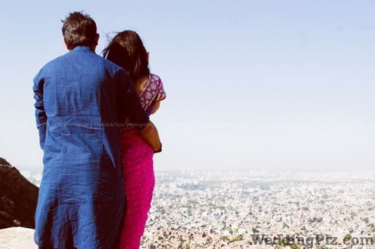 Manish and Tejas Photography Photographers and Videographers weddingplz