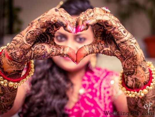 Manish and Tejas Photography Photographers and Videographers weddingplz