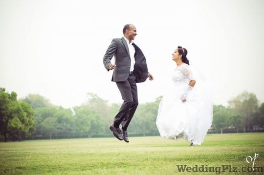Manish and Tejas Photography Photographers and Videographers weddingplz