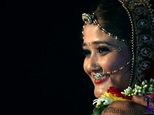 Smart Claps Weddings Photographers and Videographers weddingplz