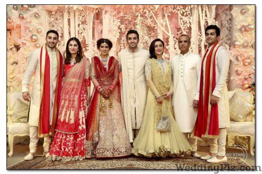 Shooting Stars Photographers and Videographers weddingplz