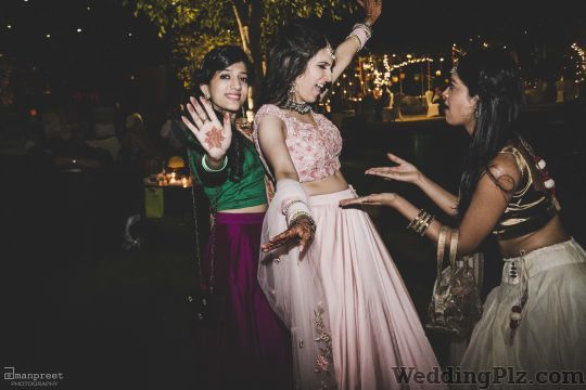 Amanpreet Photography Photographers and Videographers weddingplz