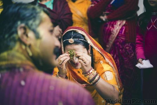 Amanpreet Photography Photographers and Videographers weddingplz