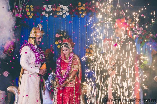 Amanpreet Photography Photographers and Videographers weddingplz