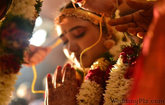 Oeuvre Pictures Photographers and Videographers weddingplz