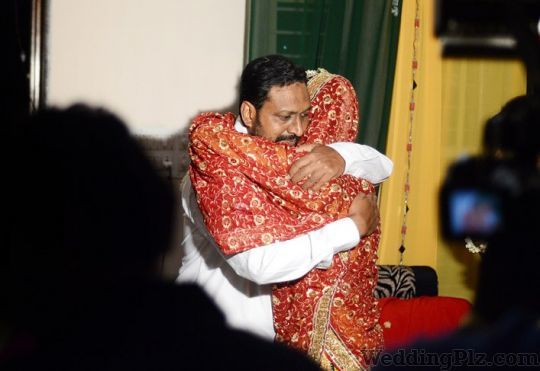 Oeuvre Pictures Photographers and Videographers weddingplz