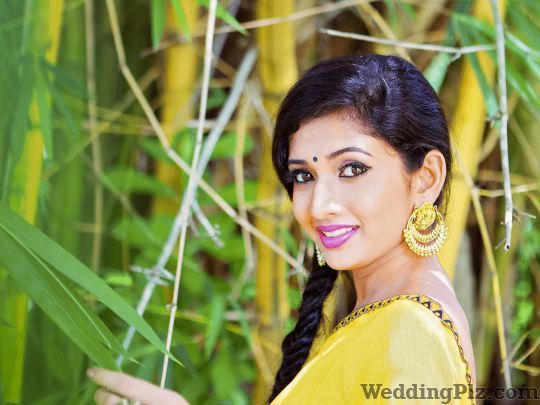 Pocket Money Entertainment Studio Photographers and Videographers weddingplz