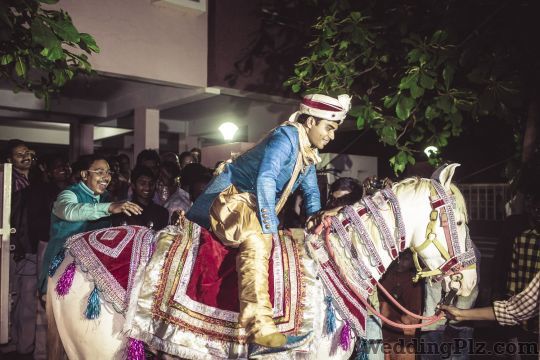 Manas Saran Photography Photographers and Videographers weddingplz