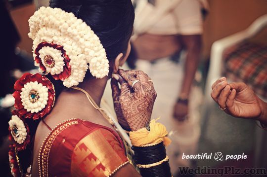Beautifaul People India Photographers and Videographers weddingplz