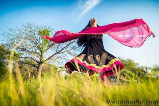 Beautifaul People India Photographers and Videographers weddingplz