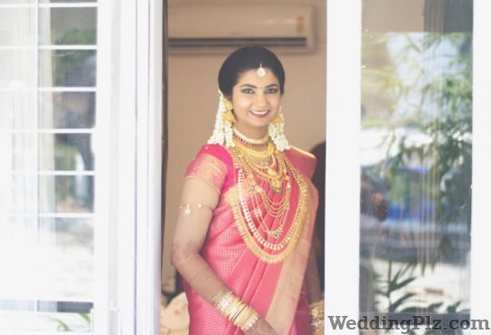 Vinod Ravi Photography Photographers and Videographers weddingplz
