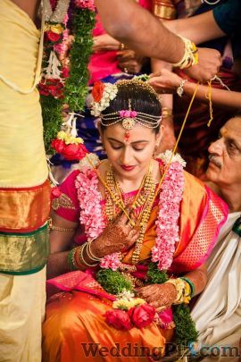 Elglance Photography Photographers and Videographers weddingplz