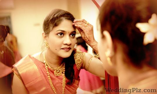 Emirates Studio Photographers and Videographers weddingplz