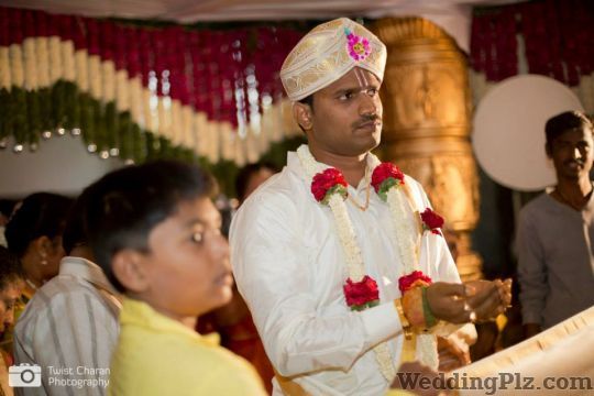 Charan Pixel Studio Photographers and Videographers weddingplz