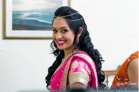 The Knotty Diaries Photographers and Videographers weddingplz