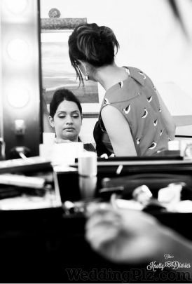 The Knotty Diaries Photographers and Videographers weddingplz