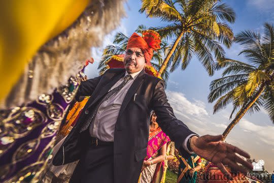 Fridaypic Photographers and Videographers weddingplz