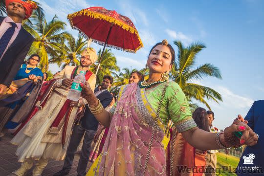 Fridaypic Photographers and Videographers weddingplz