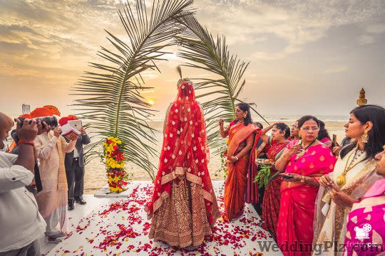 Fridaypic Photographers and Videographers weddingplz
