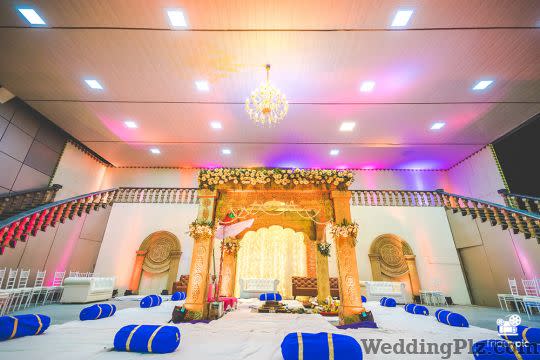 Fridaypic Photographers and Videographers weddingplz