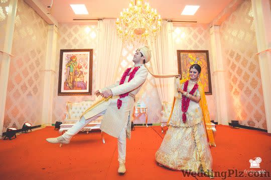 Fridaypic Photographers and Videographers weddingplz