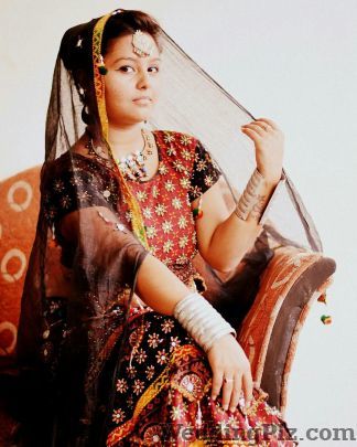 Arth Photography Photographers and Videographers weddingplz