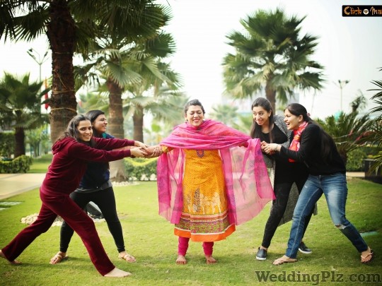 Click O Mantra Photographers and Videographers weddingplz