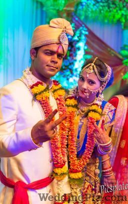 Picsplate Photographers and Videographers weddingplz