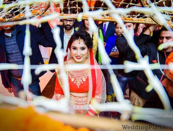 Puneet Batra Photography Photographers and Videographers weddingplz
