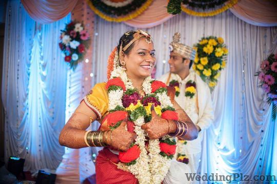 Vishal Kadam Photography Photographers and Videographers weddingplz